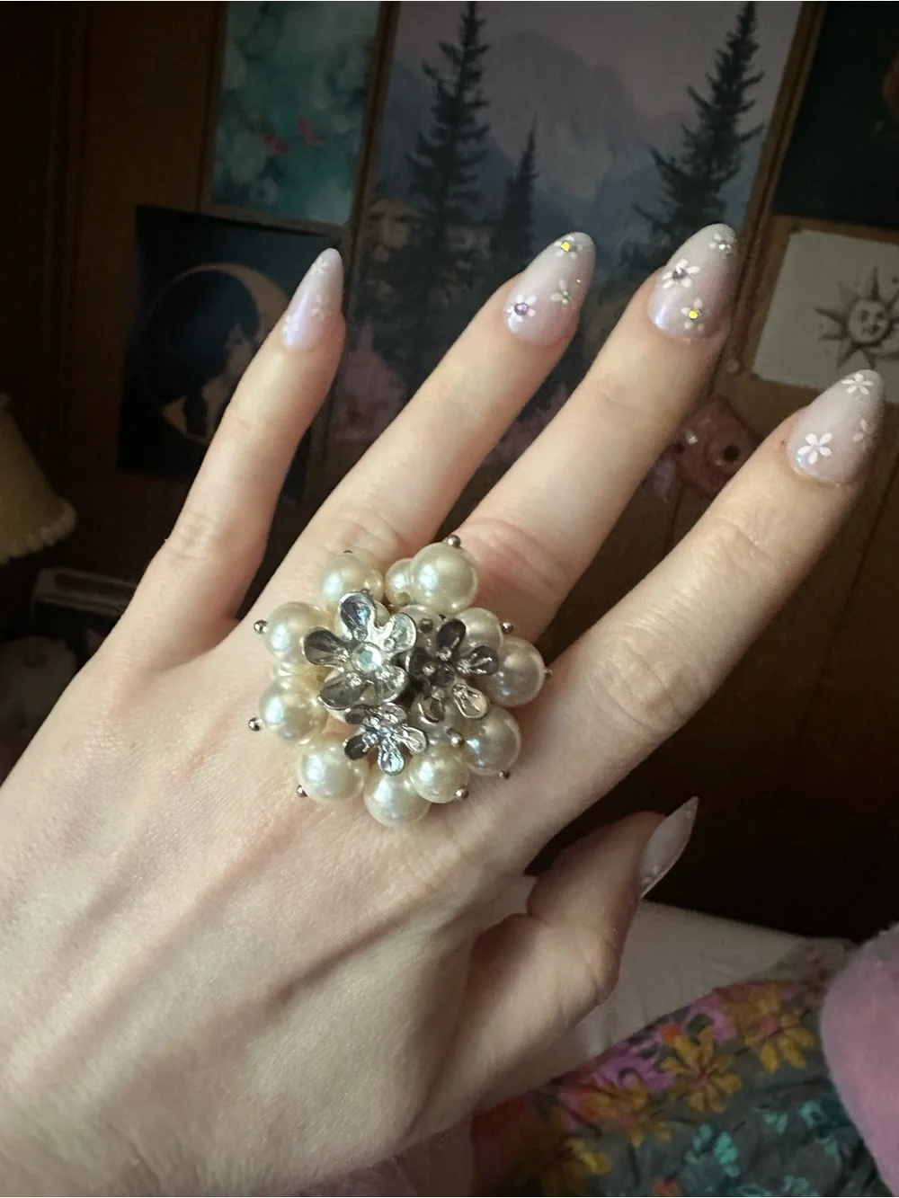 Floral & Pearl Cluster Silver Tone Stretch Ring